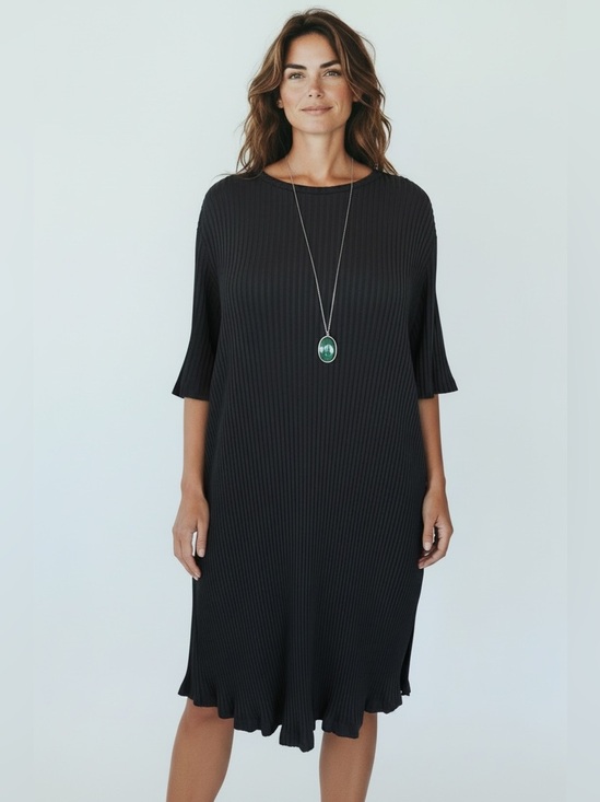 Eileen Fisher Tops - EILEEN FISHER Ribbed Black Ballet Neck Top
Knee Length Women’s Size L